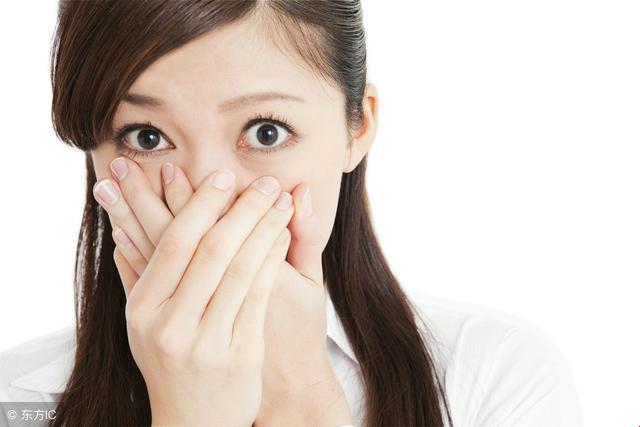 兰姨手势遮唇，风潮引领者揭秘：科技界的‘喵星人’之谜